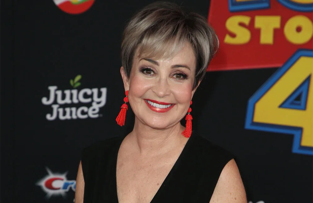 ‘It seemed like such a stupid business move!’ Annie Potts blasts CBS for axing Young Sheldon